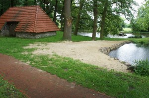 Teiche und Wagenschul am Börger Hemathaus im Mai 2014