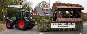 Siegerwagen der Gruppe Wikinger, Kirmes 2014